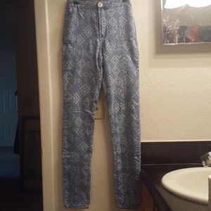 High waisted light blue skinny jeans size 5